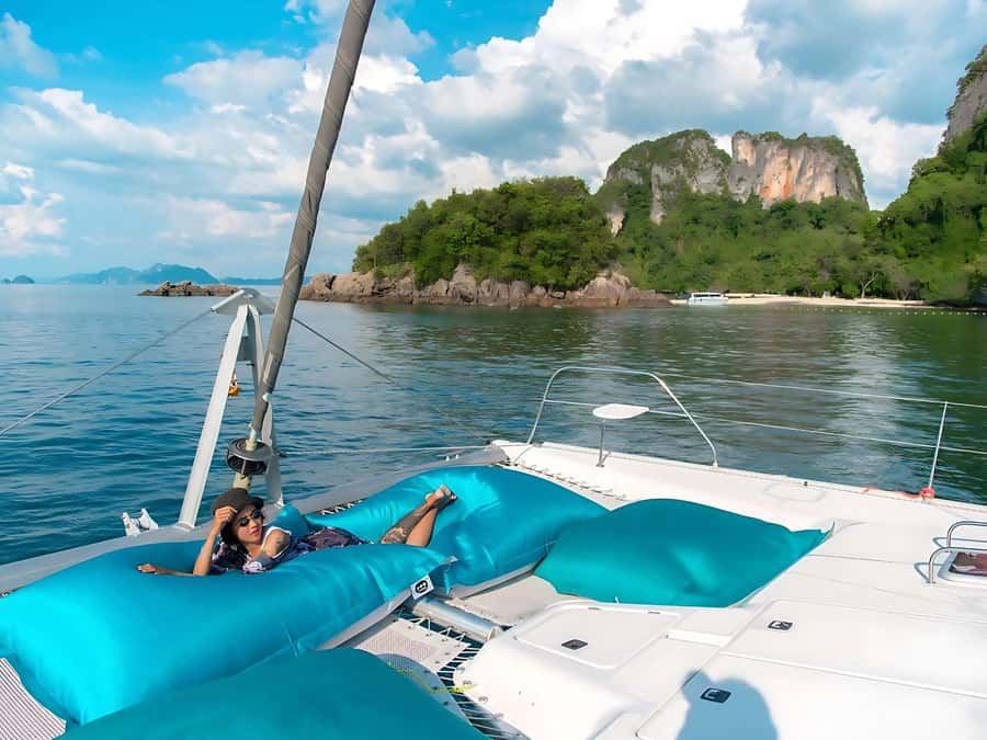 Phuket: Coral and Racha Islands Catamaran Cruise with Lunch - Coral Island gives you choice, but not everything is included