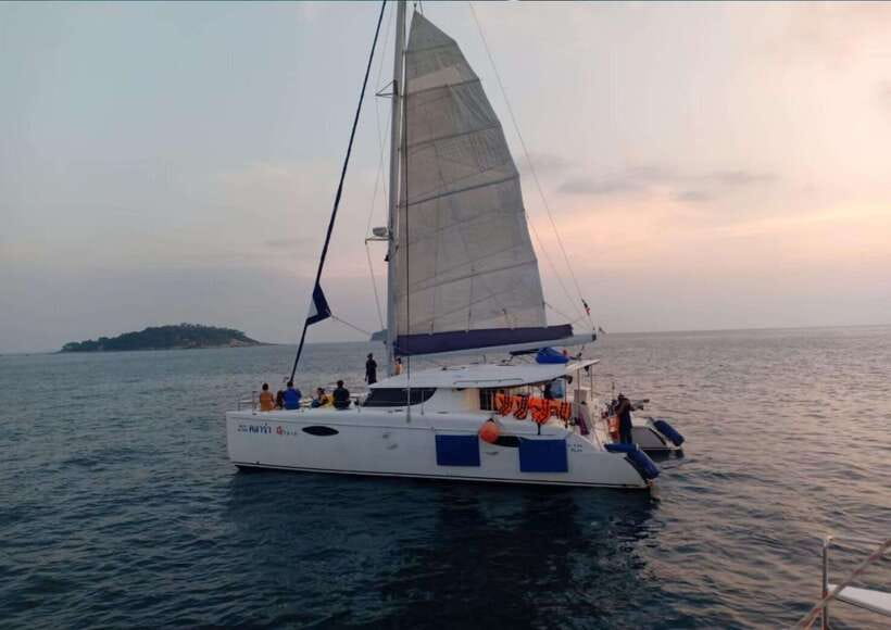 Phuket: Coral Island Catamaran Cruise with Sunset Dinner - Sailing from Chalong to Koh Hey