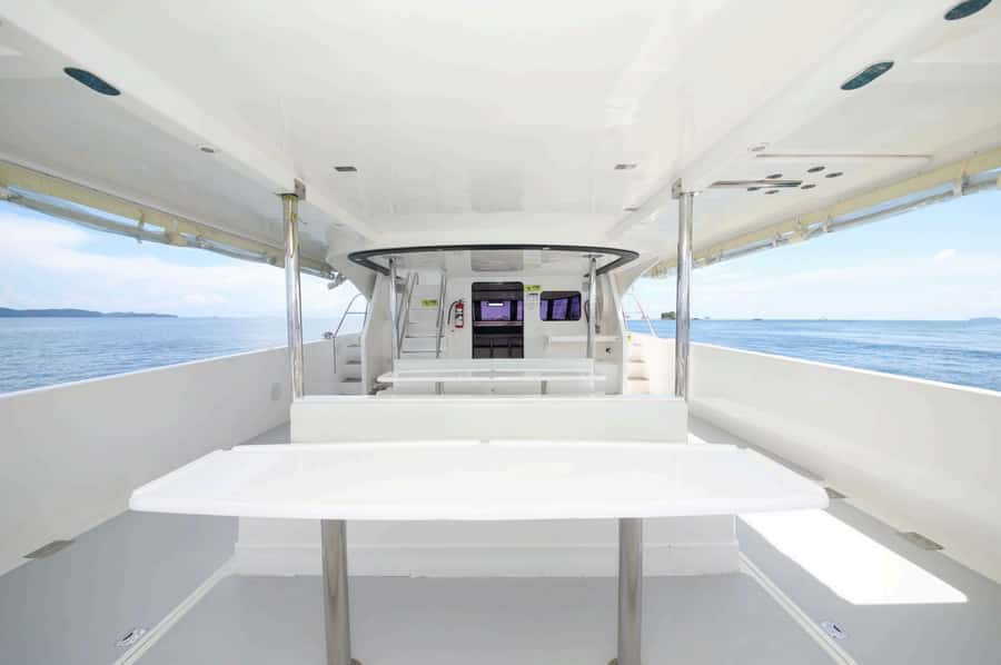 Phuket/Khao Lak: Similan Islands Luxury Catamaran Experience - The late afternoon return to Thap Lamu