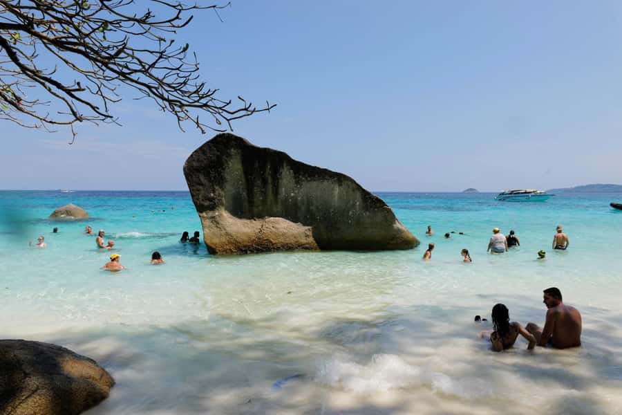 Phuket/Khao Lak: Similan Royal Day Trip by Speed Catamaran - The high-speed catamaran across the Andaman Sea