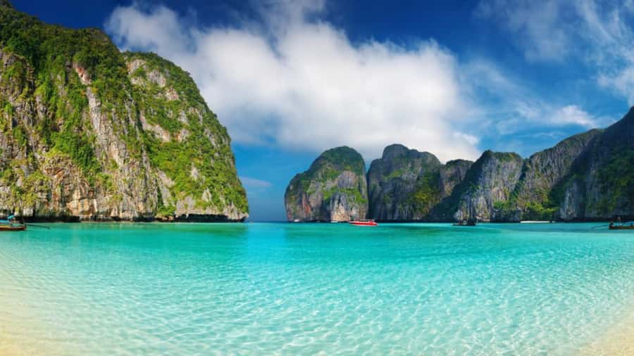 Phuket: Phi Phi Khai or Maiton Island by Speedboat/Catamaran - The boat ride across the Andaman Sea