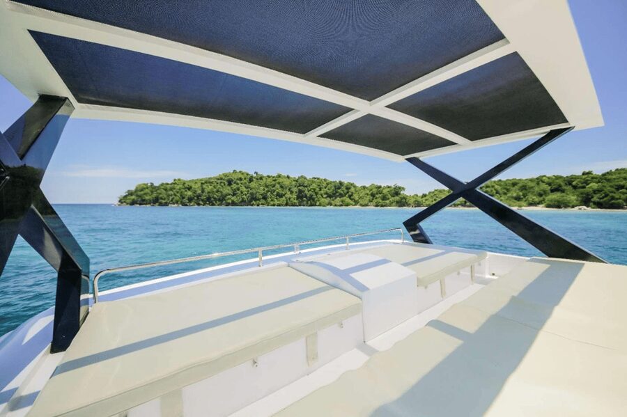 Phuket: Phi Phi & Maithon Island Day Trip by Power Catamaran - Pileh Lagoon by longtail boat
