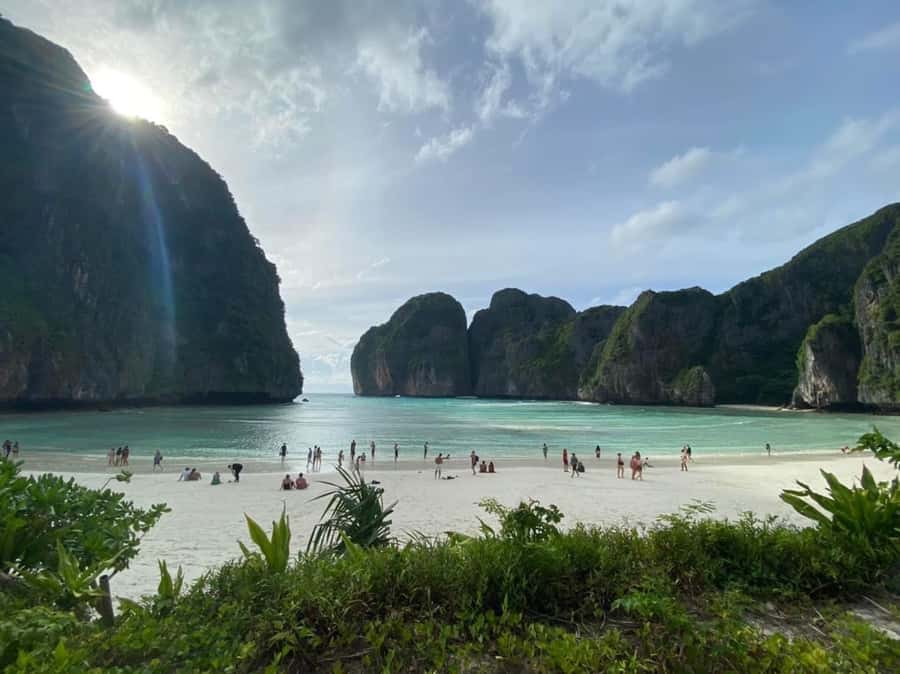 Phuket: Phi Phi, Maya, Koh Khai Day Tour by Speed Catamaran - A full day from Phuket to Phi Phi
