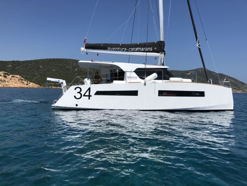 Polignano: Catamaran Cruise with Aperitif and Food - The catamaran ride and the space onboard