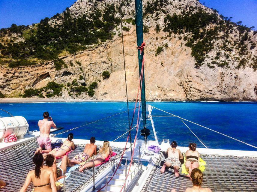 Port d'Alcudia: North Coast Catamaran Cruise with Meal - Setting out from Puerto de Alcúdia