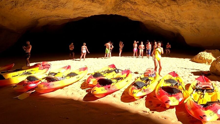 Portimão: Private Benagil Caves Catamaran and Kayak Tour - Practical advice for a smoother outing