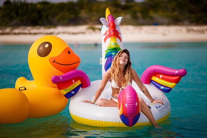 Private 40' Bali Catamaran – Drinks & Food Included - A menu built for sharing