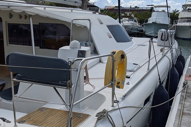 Private 6 Hrs 47 ft. Catamaran Snorkel & Cielo Charter (30p. max) - Families, older adults, and mixed groups