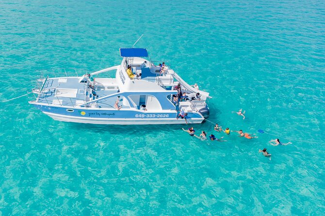 Private 7-Hour Catamaran Tour in Turks and Caicos - Little Water Cay and the Iguana Island stop