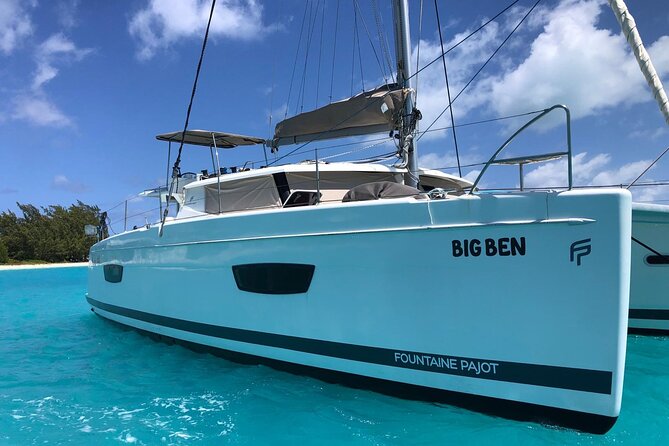 Private Afternoon Tour Catamaran 44 Big Ben - Pine Cay: swimming and a quiet beach walk