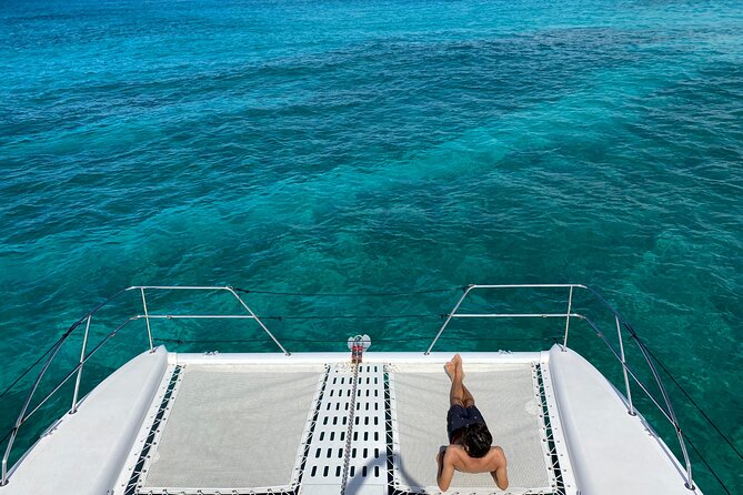 Private Catamaran Cruise and Snorkeling Tour in Honolulu - Snorkeling with turtles, fish, and a helpful crew
