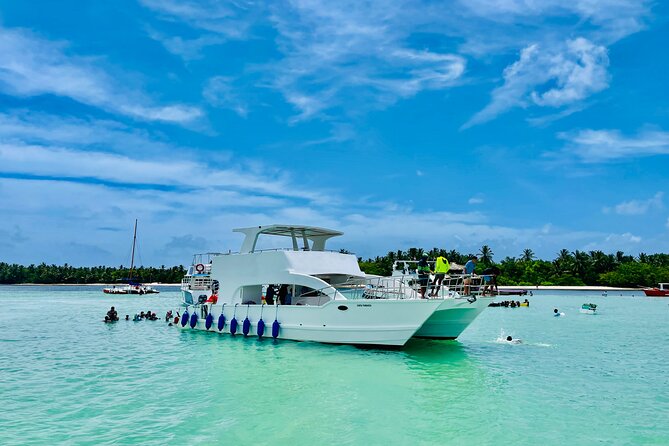 Private Catamaran Cruise with Slide & unlimited drinks - The slide and open-water swimming