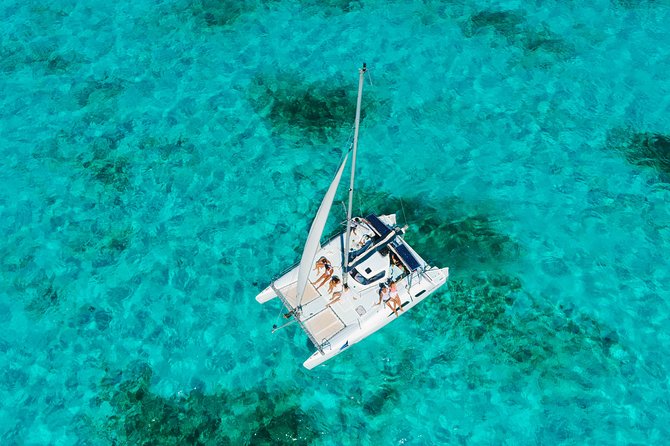 Private Catamaran from Cancun to Isla Mujeres for up to 13 People - Crew service and family comfort