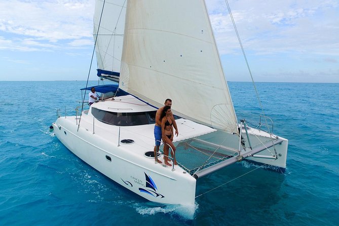 Private Catamaran from Cancun to Isla Mujeres | For up to 30 pepl - A private boat day from Cancun