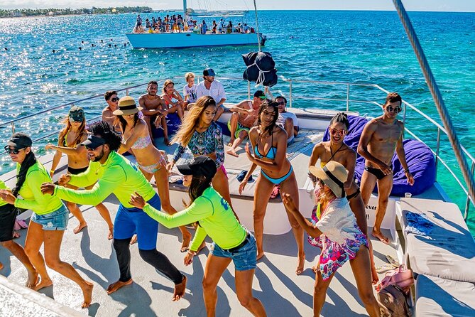 Private Catamaran Snorkeling Family Adventure - Why families and mixed-age groups fit this outing