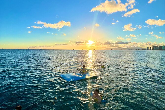 Private Catamaran Sunset Sail in Waikiki - Booking, timing, and the small practical details