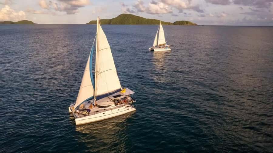 Private Catamaran to Coral Island Full Day - Four hours on Coral Island