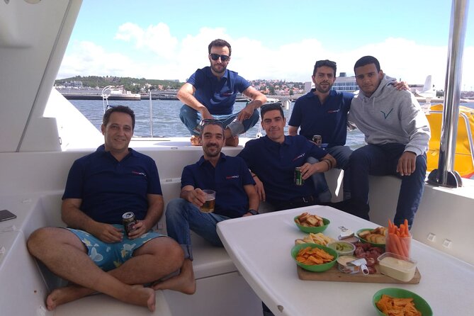 Private Catamaran Tour: Lisbon coast cruise with barbecue and drinks - What arrives on the BBQ table