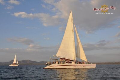 Private Catamaran Tour on Marlin del Rey