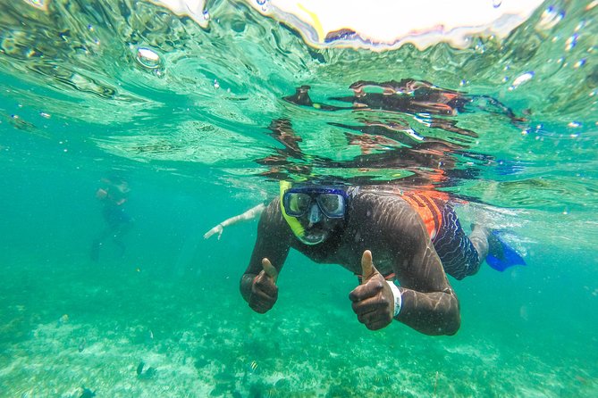 Private Catamaran Tour to Isla Mujeres with Snorkeling from Cancun - Boat quality and communication are the biggest risks