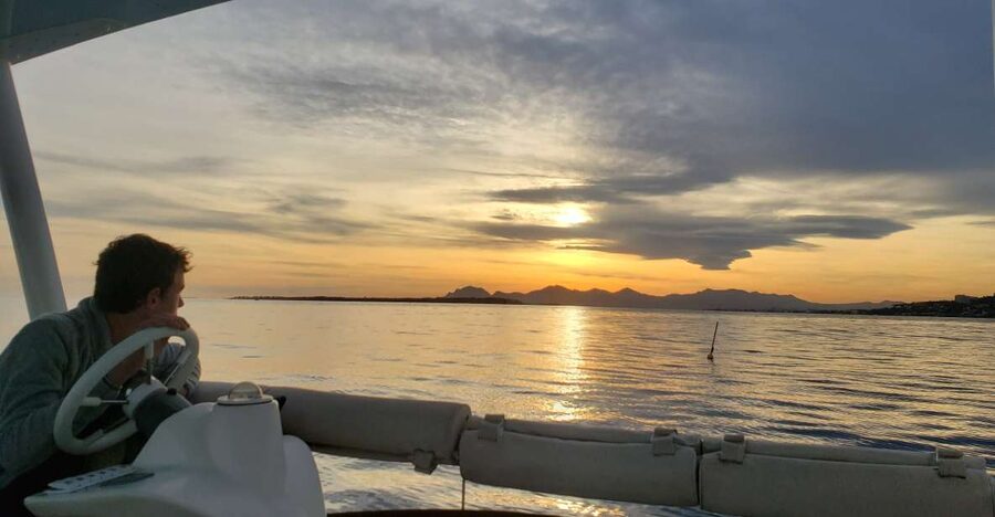 Private catamaran trip in the Bay of Juan les Pins at sunset - Key points to know before you book
