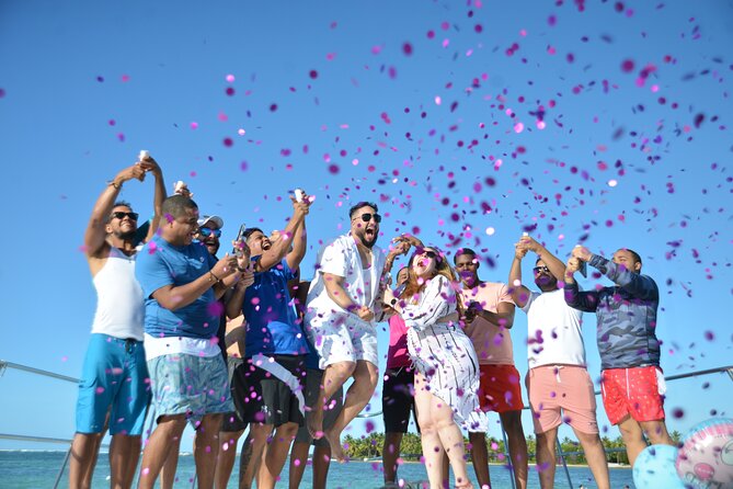 Private Catamaran with Sound system, Slide, Open bar & Snorkeling - Food, drinks, music, and the missing extras