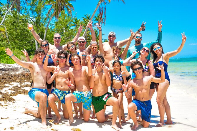 Private Catamaran wonderful Snorqueling slide & entartaiment team - Setting out from Bavaro Beach
