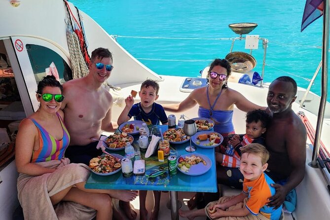Private Full-Day Luxury Sailing Catamaran Charter in Sint Maarten - A private boat day from Philipsburg