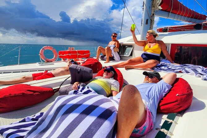 Private Full-Day Luxury Sailing Catamaran Charter in Sint Maarten - Long Bay and the first water stop