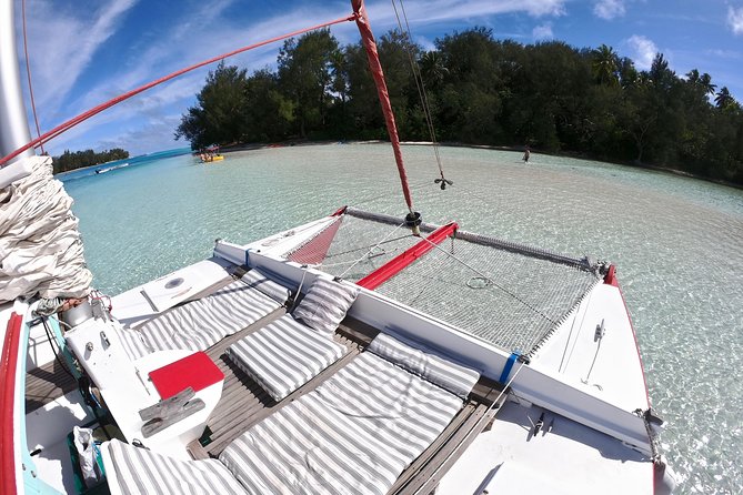 PRIVATE Full Day Tour : Moorea Snorkeling & Sailing on a Catamaran named Taboo - Setting out from Moorea on Taboo