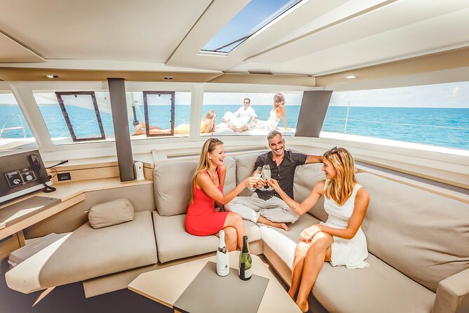 Private Luxury Catamaran Cancun to Isla Mujeres | For up to 30 pp - Getting to Marina Las Perlas