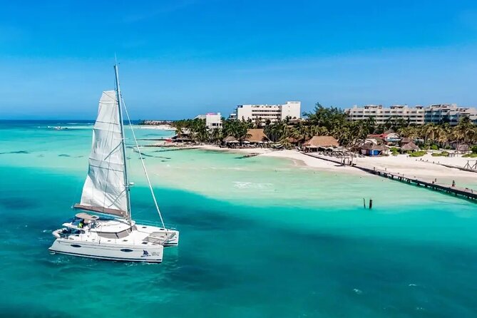Private Luxury Catamaran Cancun to Isla Mujeres | For up to 30 pp - El Farito brings the first splash