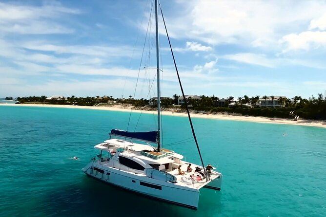 Private Luxury Catamaran Charter in Nassau - What the $4,950 price really buys you