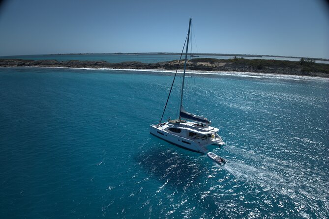 Private Luxury Catamaran Charter in Nassau - Crystal Beach and the swimming pigs