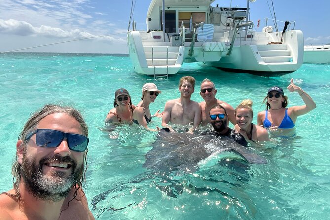 Private Luxury Catamaran Tour to Stingray City and Snorkel - Starfish Point for a Quiet Change of Pace
