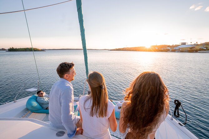 Private Sunset Charter on Elusive Catamaran - What makes Elusive a good private boat choice