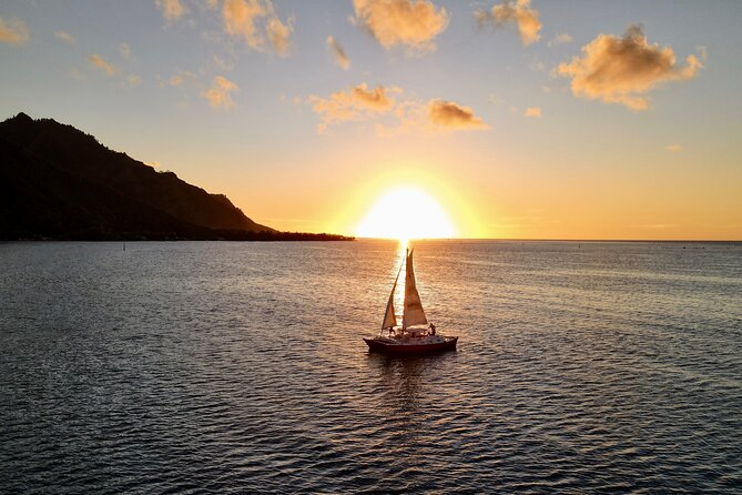 PRIVATE Sunset Cruise : Moorea Sailing on a Catamaran named Taboo - Why this private Moorea sunset cruise works