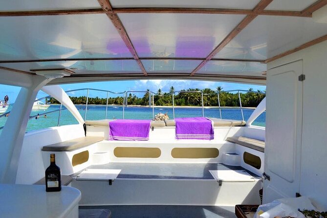 Private VIP Catamaran Party Boat Punta Cana Bavaro - A private catamaran instead of a crowded cruise