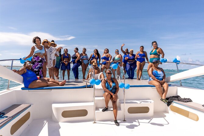 Puerto Plata Catamaran Cruise with Snorkeling, BBQ & Open Bar - Lunch, drinks, and the open bar