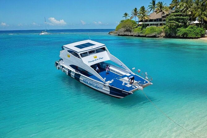 Puerto Plata Private Catamaran Snorkeling, BBQ & Open Bar - A private catamaran day from Sosúa Bay
