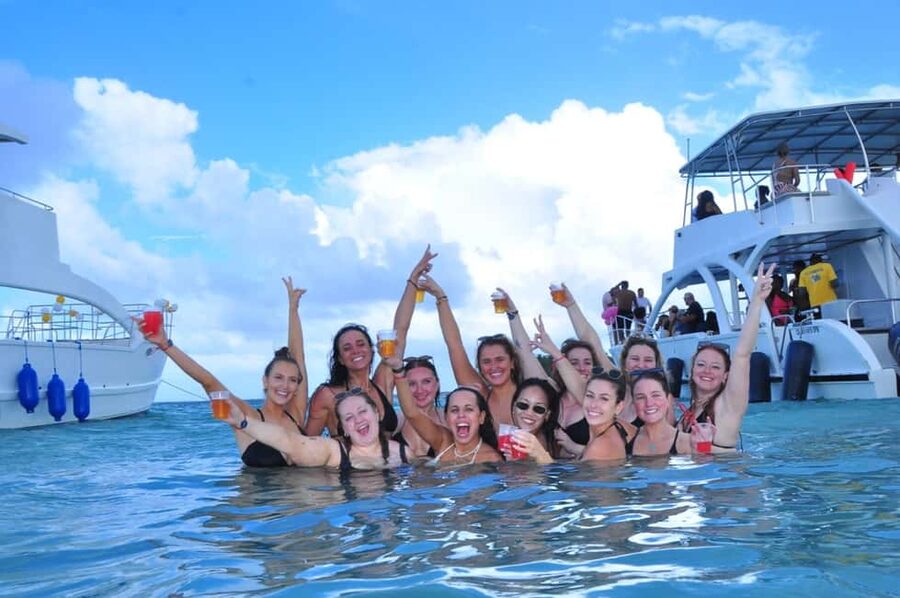 Punta Cana Private Catamaran Cruise, Open Bar & Snorkeling - Seventy-five minutes at La Piscina Natural