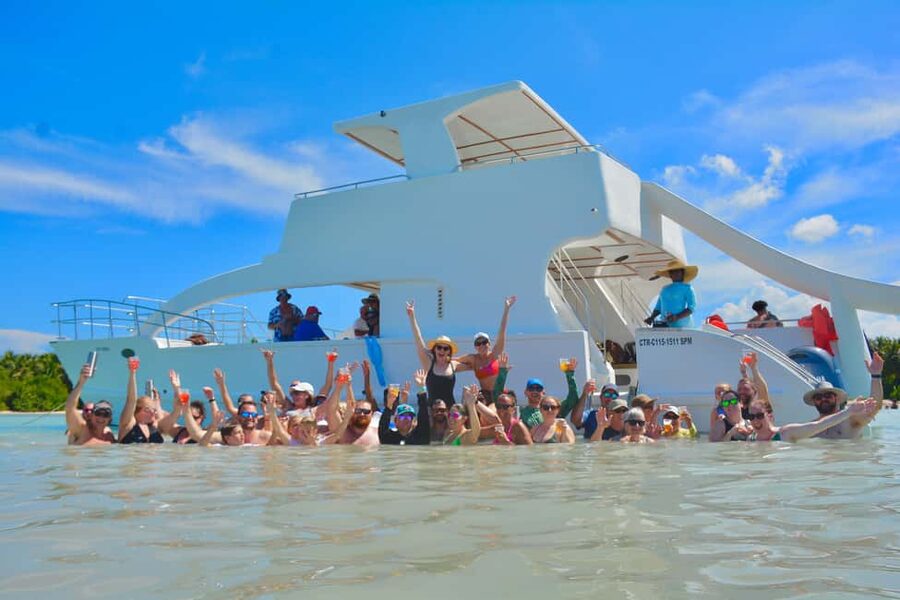 Punta Cana Private Catamaran Cruise, Open Bar & Snorkeling - The photography issue and an important safety note