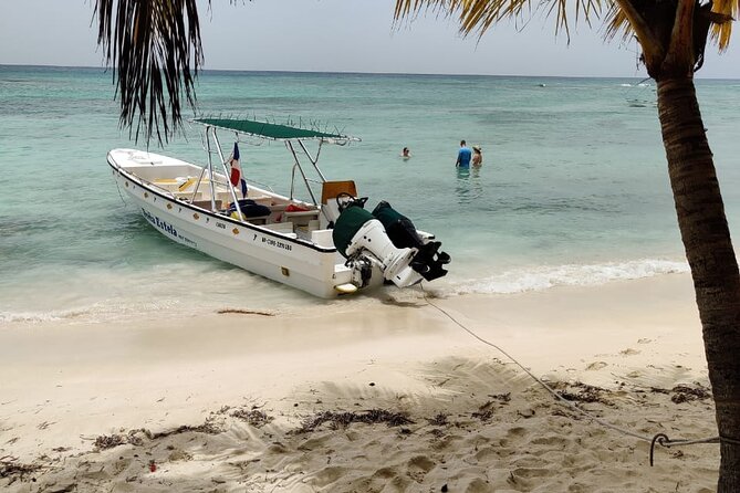 Punta Cana: Saona Island Food And Drink Catamaran Hotel Pickup - What the $68 price really includes
