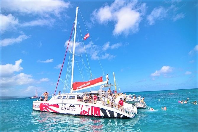Reggae Catamaran and Snorkeling Open Bar Cruise Montego Bay - The real issue is space on the catamaran