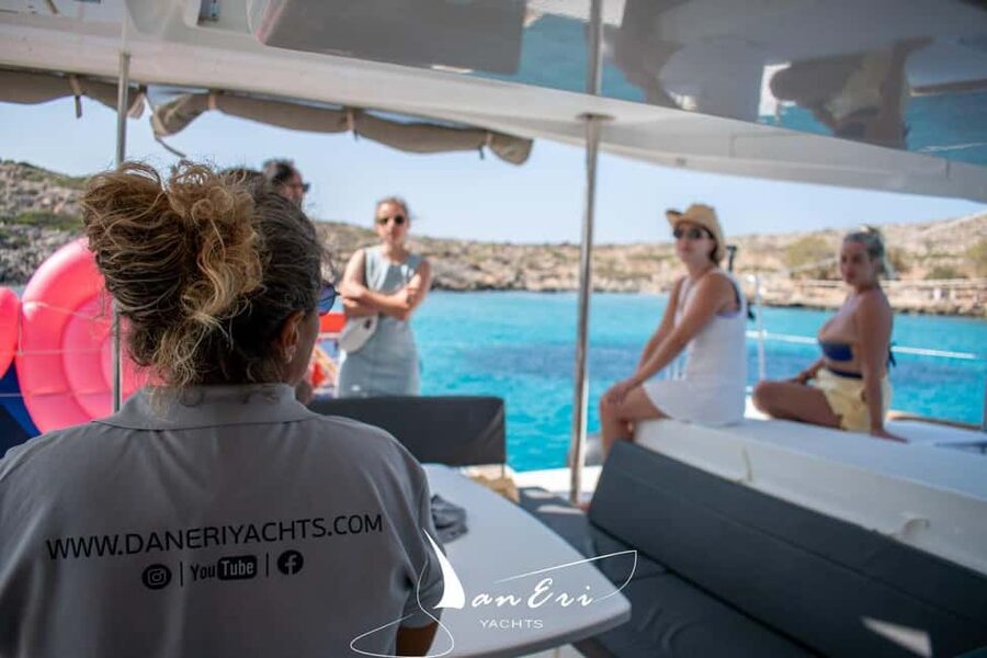Rethymno Premium Catamaran Cruise: Healthy Lunch & Open Bar - Brunch first, then a quiet place on deck