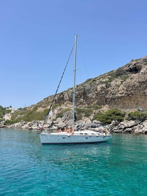Rhodes: Sunset Catamaran Cruise with Snack, Fruits & Drinks - Who will get the most from this cruise