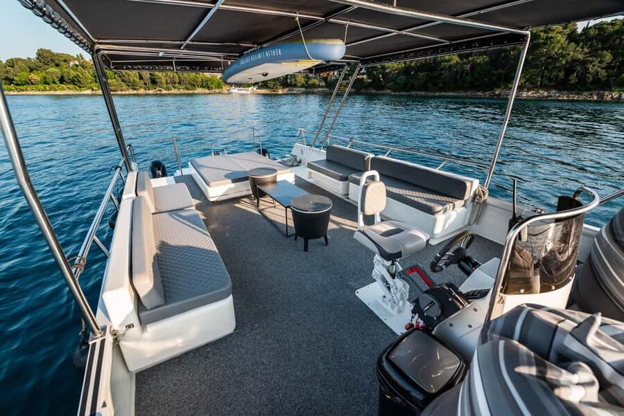 Rovinj: Private tours with catamaran - Booking flexibility and timing