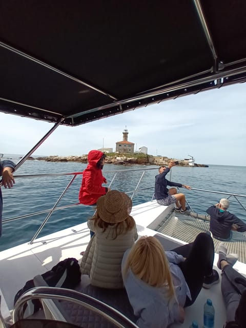 Rovinj: Sunset & dolphin group tours with Catamaran - What the local guide adds
