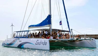 Sal Island Catamaran Cruise with All-inDrinks and Snacks