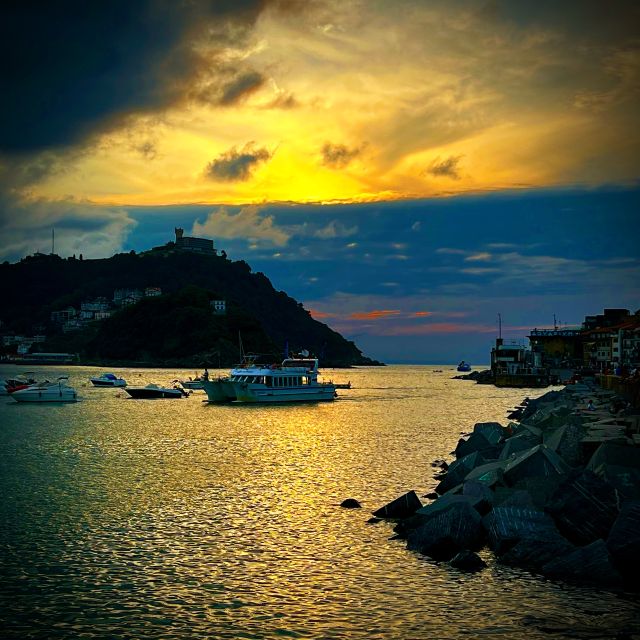 San Sebastian: Sustainable Catamaran Cruise with Audio Guide - Miramar Palace and the sea wall